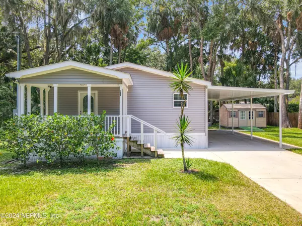 133 WEERTS RD, San Mateo, FL 32187