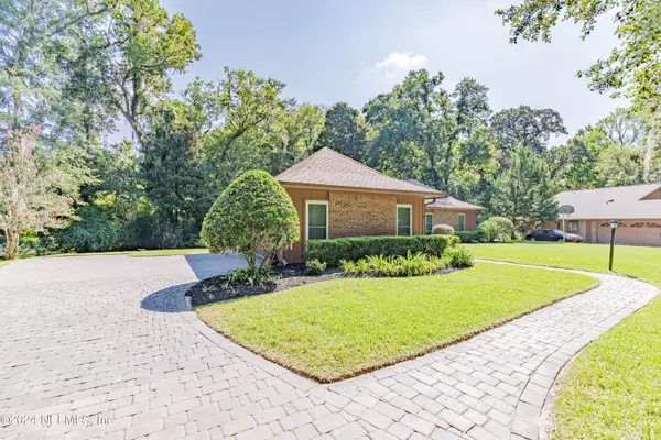 Fleming Island, FL 32003,345 CEDAR RUN DR