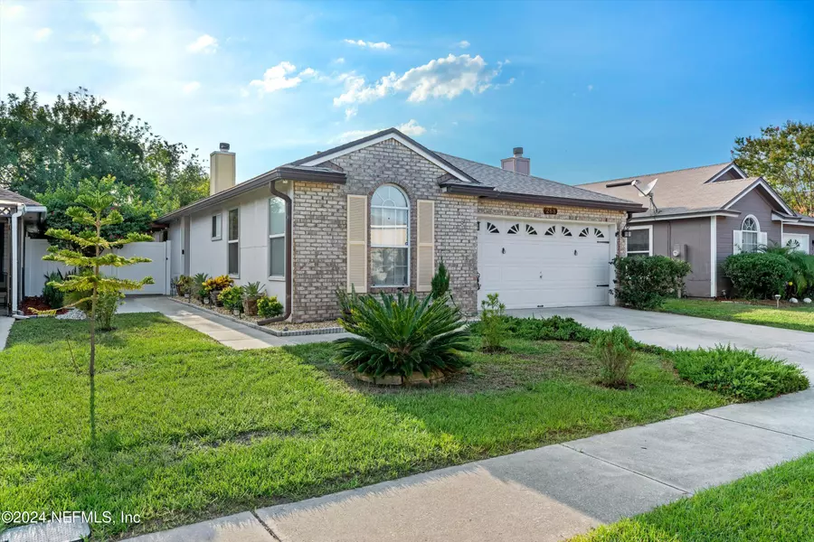 268 CARRIANN COVE TRL W, Jacksonville, FL 32225