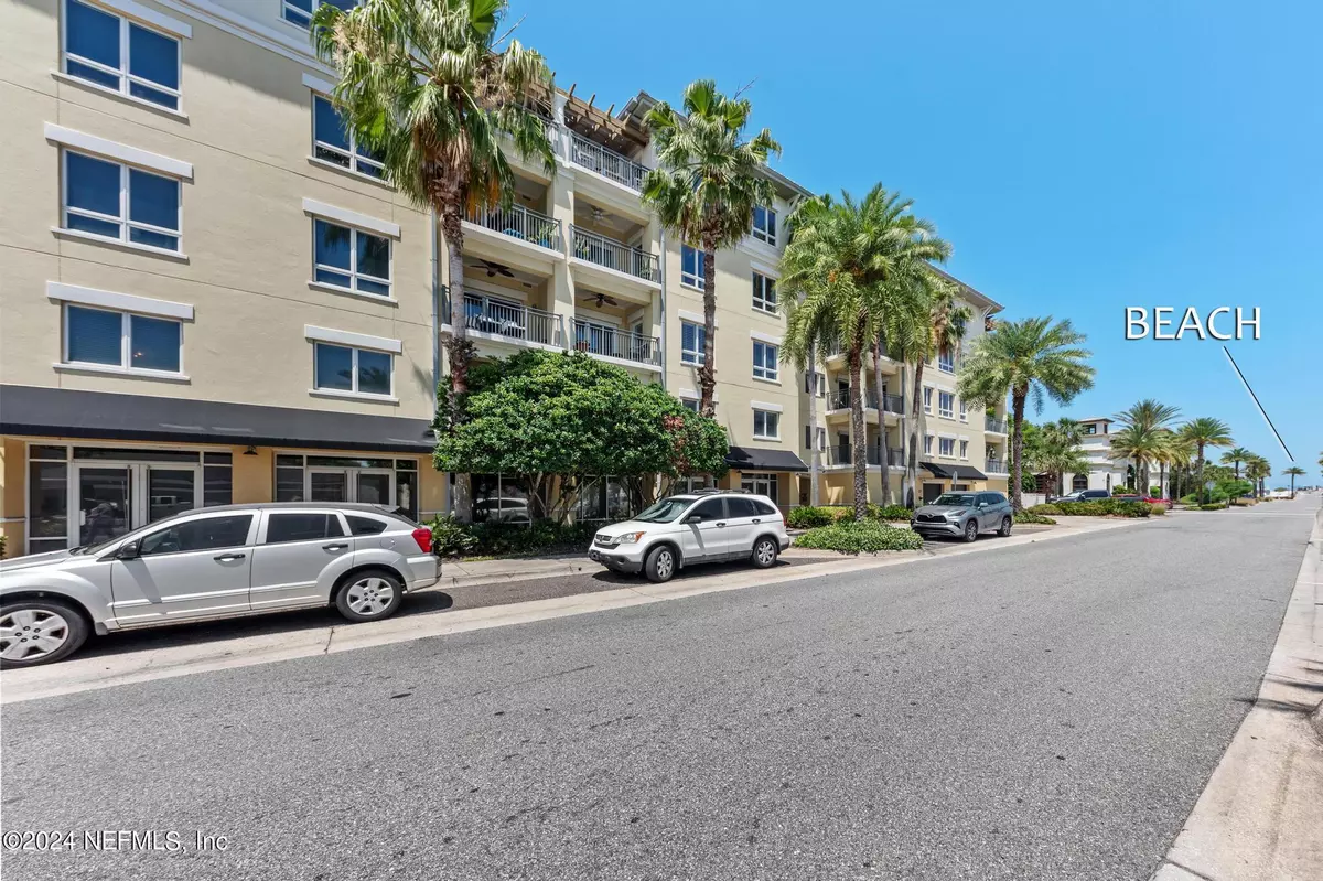 Jacksonville Beach, FL 32250,525 3RD ST N #303