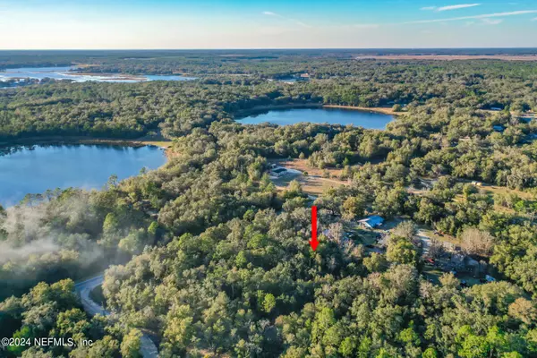 200 S COUNTY ROAD 21, Hawthorne, FL 32640