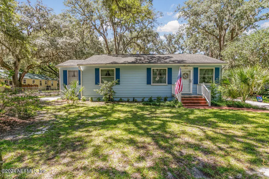 109 S 18TH ST, Fernandina Beach, FL 32034