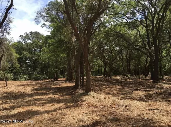 Fernandina Beach, FL 32034,1456 SIMMONS RD
