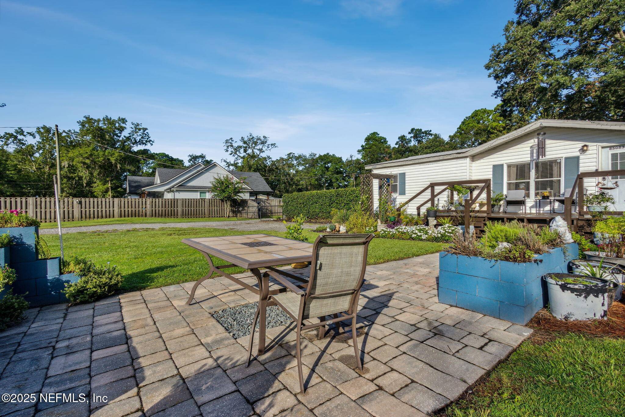 Yulee, FL 32097,85083 DELEENE RD
