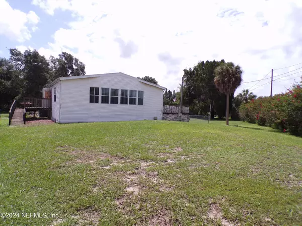 Gibsonton, FL 33534,10642 EAST BAY RD