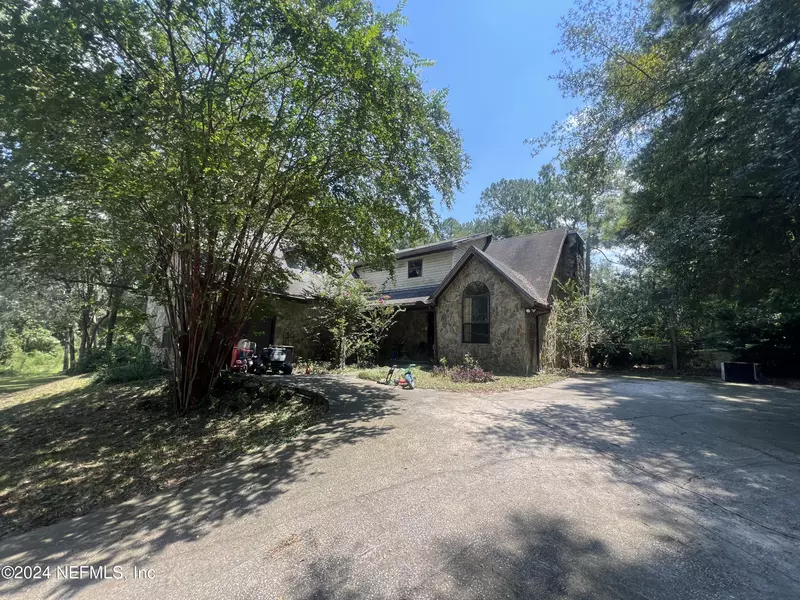 3187 COUNTY ROAD 215, Middleburg, FL 32068