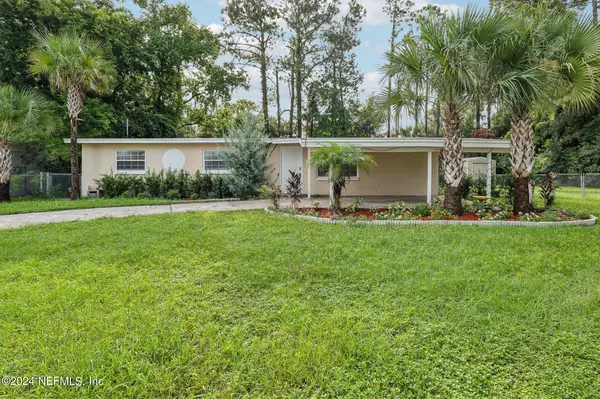 214 BLAIRMORE BLVD W, Orange Park, FL 32073