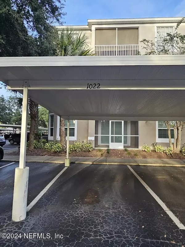 Jacksonville, FL 32256,10550 BAYMEADOWS RD #1022