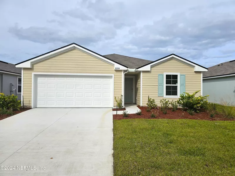 2254 SPIDER LILY LN, Green Cove Springs, FL 32043