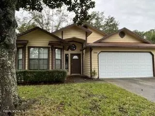 7990 SWAMP FLOWER DR, Jacksonville, FL 32244