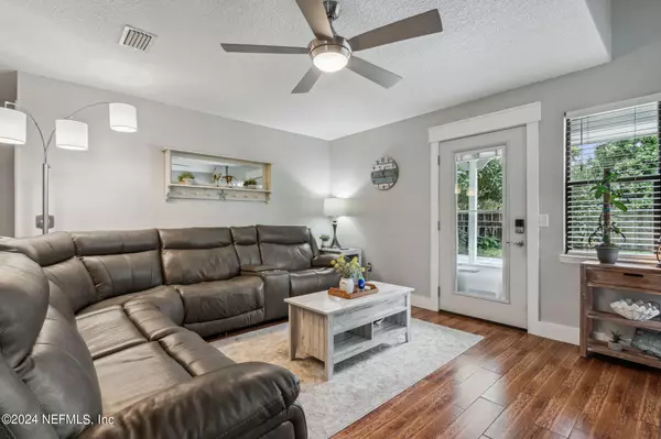 Fernandina Beach, FL 32034,655 GROVE PARK CIR