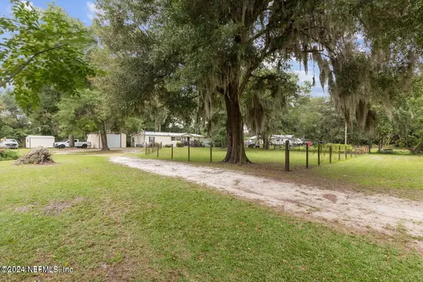 Yulee, FL 32097,85109 HURRICANE LN