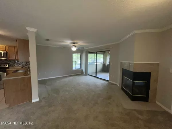 Jacksonville, FL 32256,10150 BELLE RIVE BLVD #2002