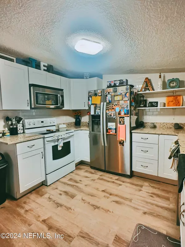 San Mateo, FL 32187,112 BROWNS RD