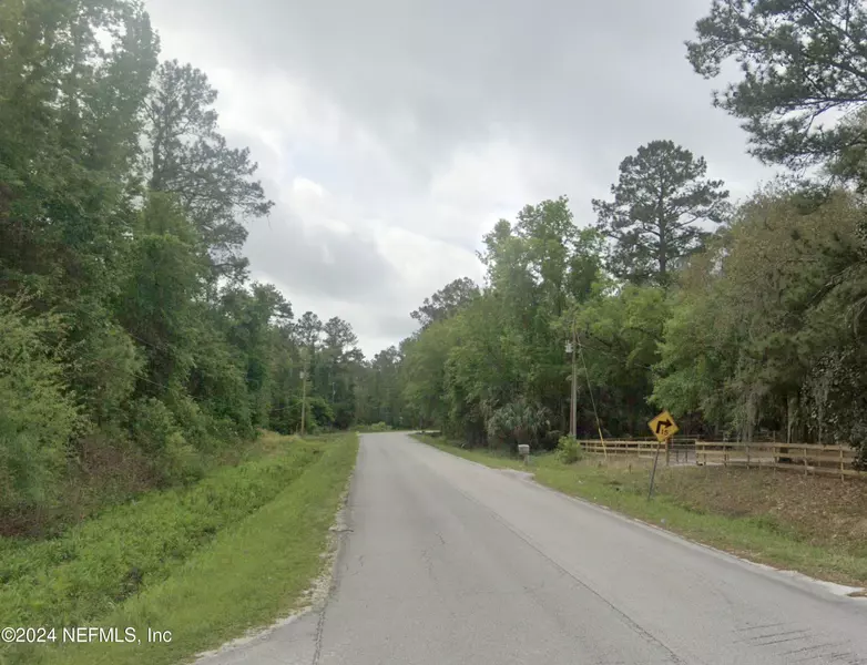 210 HOOT OWL RD, Satsuma, FL 32189