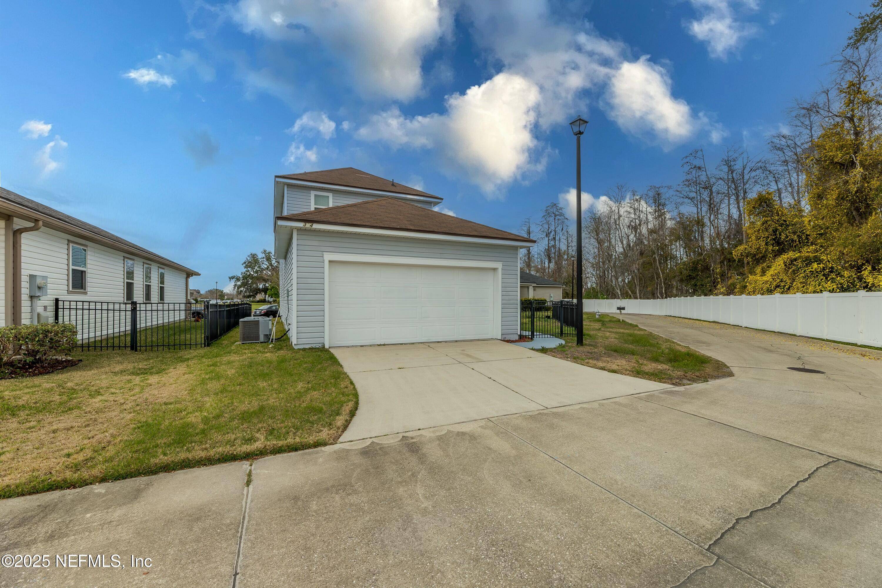 Orange Park, FL 32073,394 VINEYARD LN