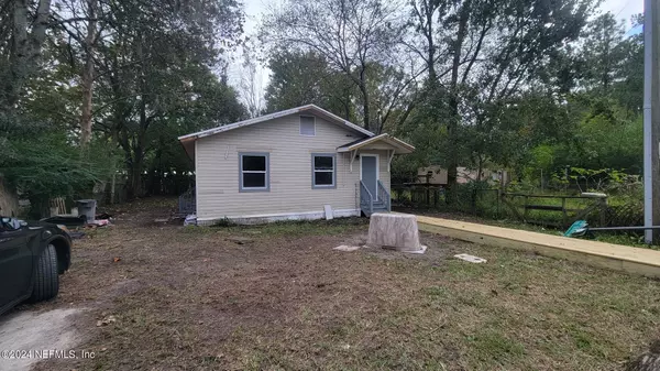 5230 AMAZON AVE, Jacksonville, FL 32254