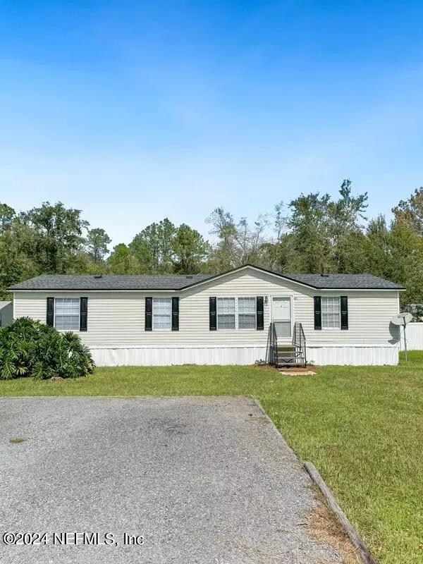 Macclenny, FL 32063,451 DALE CT