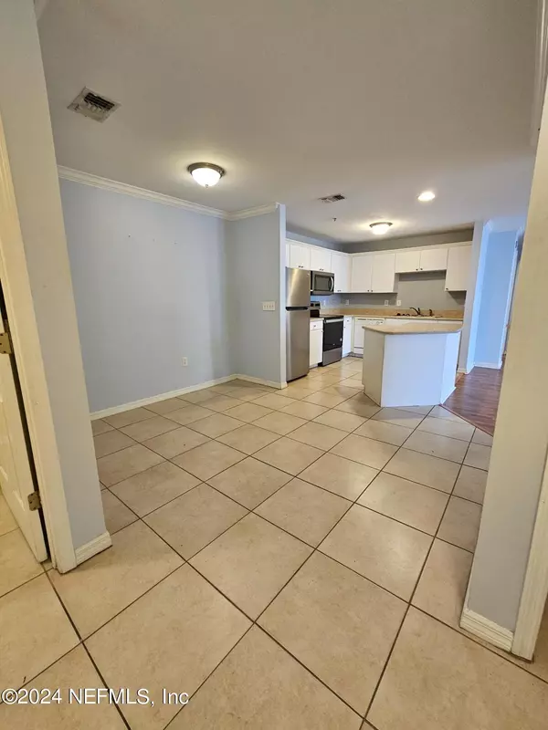 3591 KERNAN BLVD #422, Jacksonville, FL 32224