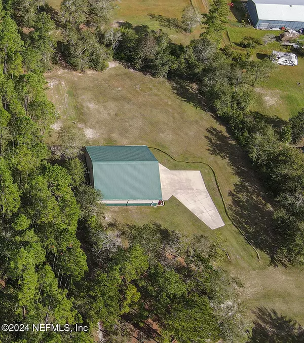 Glen St. Mary, FL 32040,11111 APACHE LN