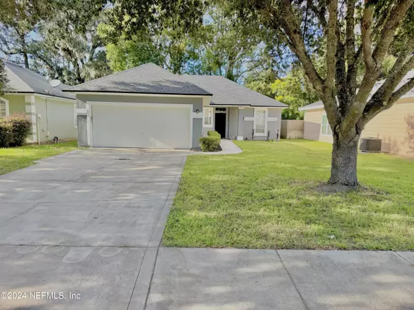 1510 JULIA ST, Green Cove Springs, FL 32043