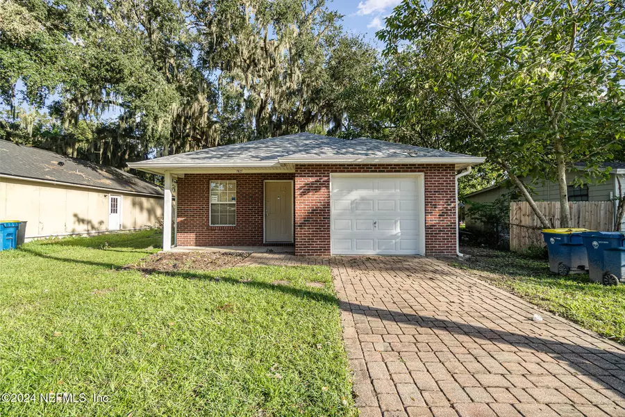 7627 COCOA AVE, Jacksonville, FL 32211