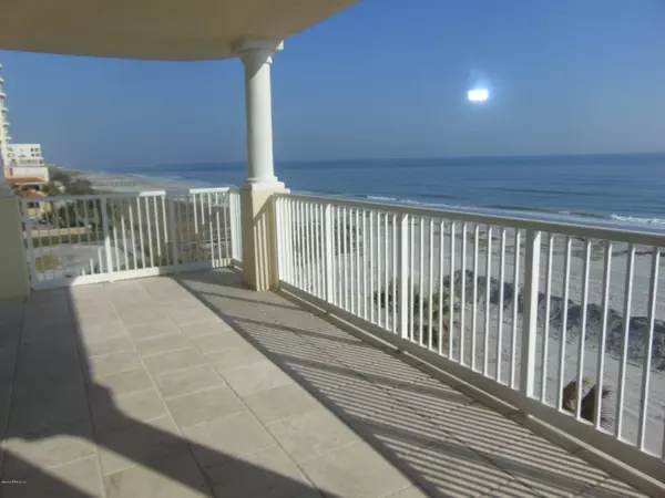 1031 1ST ST S #202, Jacksonville Beach, FL 32250