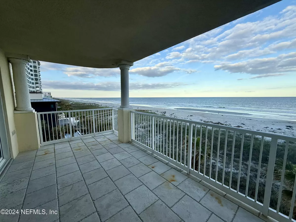 Jacksonville Beach, FL 32250,1031 1ST ST S #202