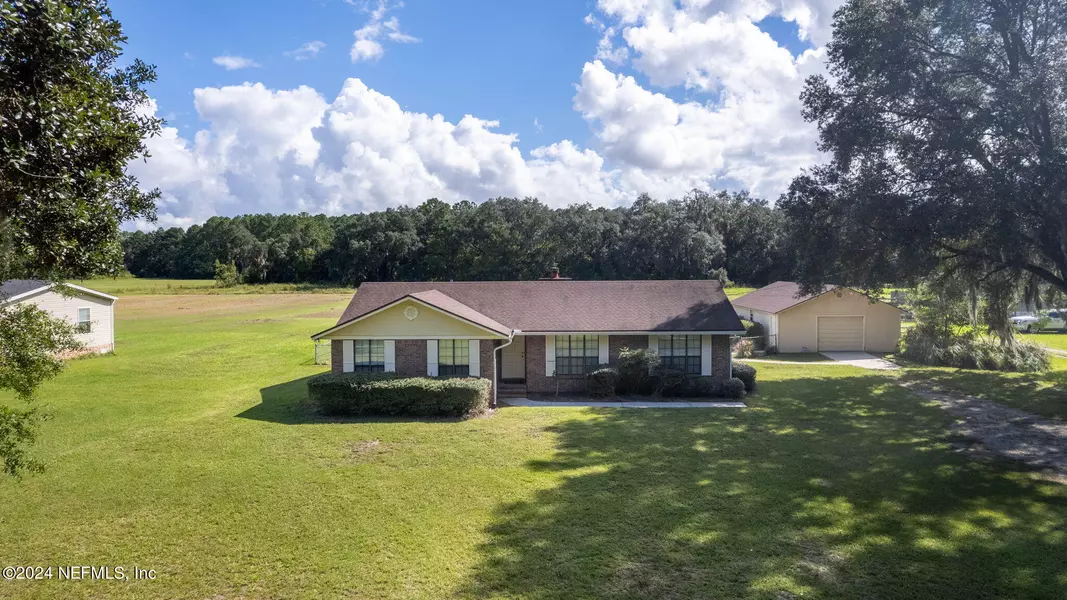 1463 HUTCHINSON RD, Middleburg, FL 32068