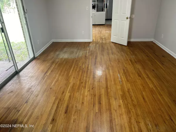 Jacksonville, FL 32211,1608 TOWNSEND BLVD