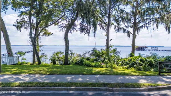 Orange Park, FL 32073,630 RIVER RD