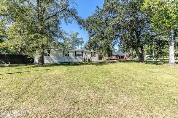 Callahan, FL 32011,33629 WOODS LN