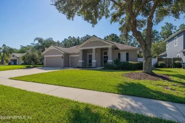 449 SARAH TOWERS LN, St Johns, FL 32259