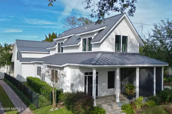 1021 SOMERUELUS ST,  Fernandina Beach,  FL 32034