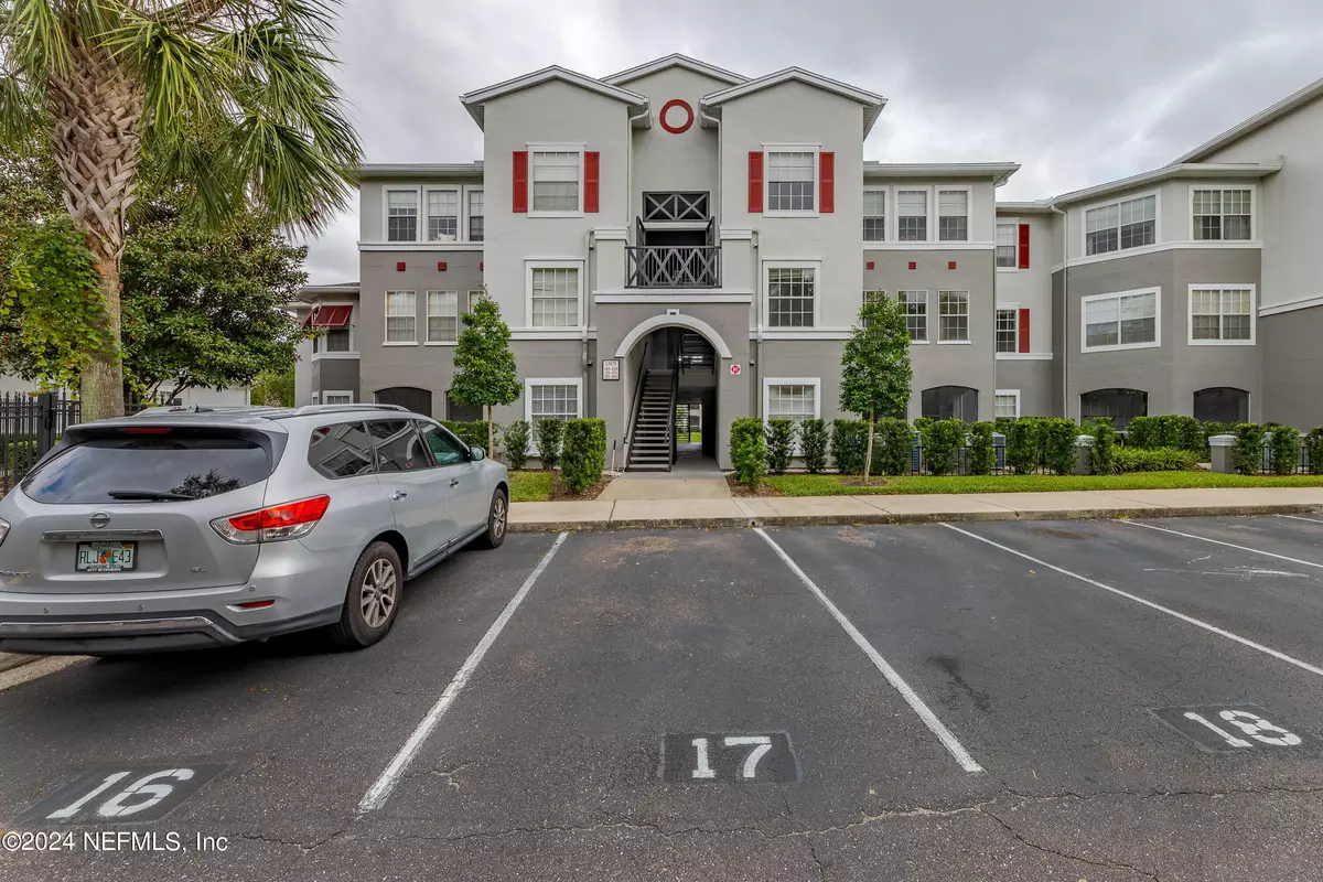 Jacksonville, FL 32224,3591 KERNAN BLVD #114