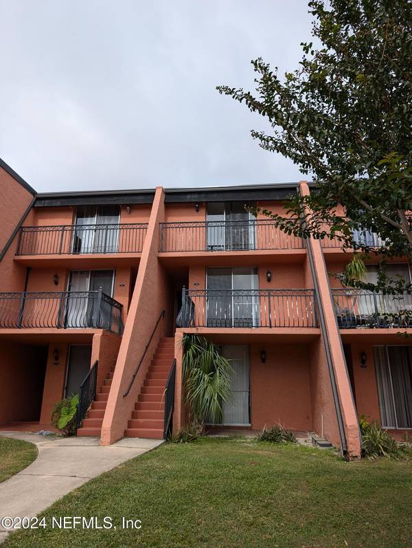 3401 TOWNSEND BLVD #310, Jacksonville, FL 32277