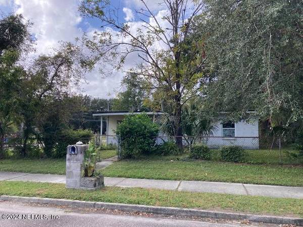 5306 PARIS AVE, Jacksonville, FL 32209