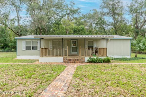 3025 BAINBRIDGE RD, Palatka, FL 32177