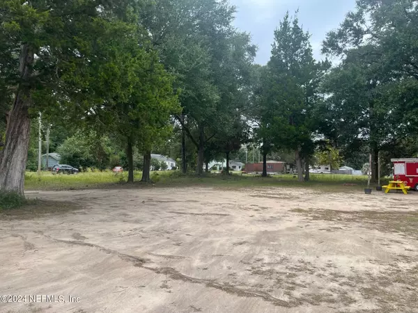 Crestview, FL 32536,501 E 2ND AVE