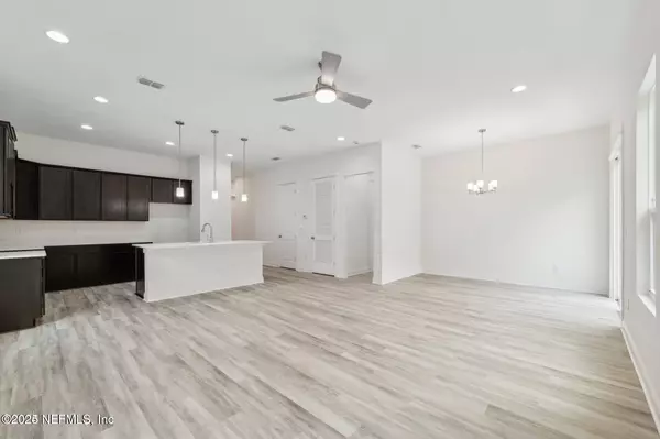 Jacksonville, FL 32220,7832 DRIGGERS ST