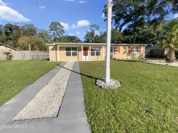 3045 NEWELL BLVD, Jacksonville, FL 32216