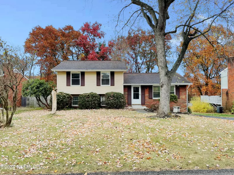 127 WYNGATE RD, Moon Township, PA 15108