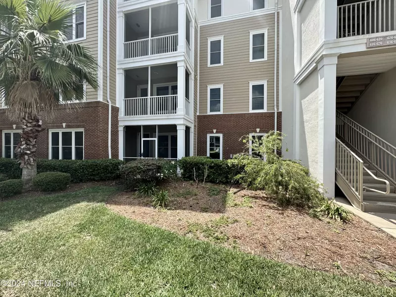 13364 BEACH BLVD #610, Jacksonville, FL 32224