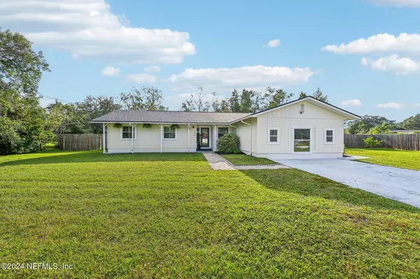 1369 RIVIERA DR,  Green Cove Springs,  FL 32043