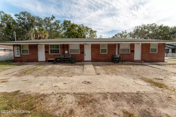 3303 SILVER ST, Jacksonville, FL 32206