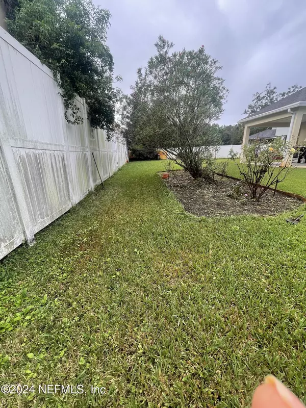 Jacksonville, FL 32257,11476 GLENLAUREL OAKS CIR