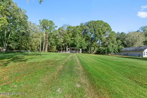 Callahan, FL 32011,450389 STATE ROAD 200