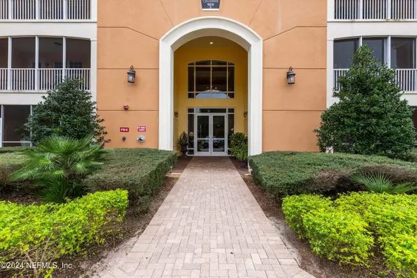 Jacksonville, FL 32256,9831 DEL WEBB Pkwy #2308