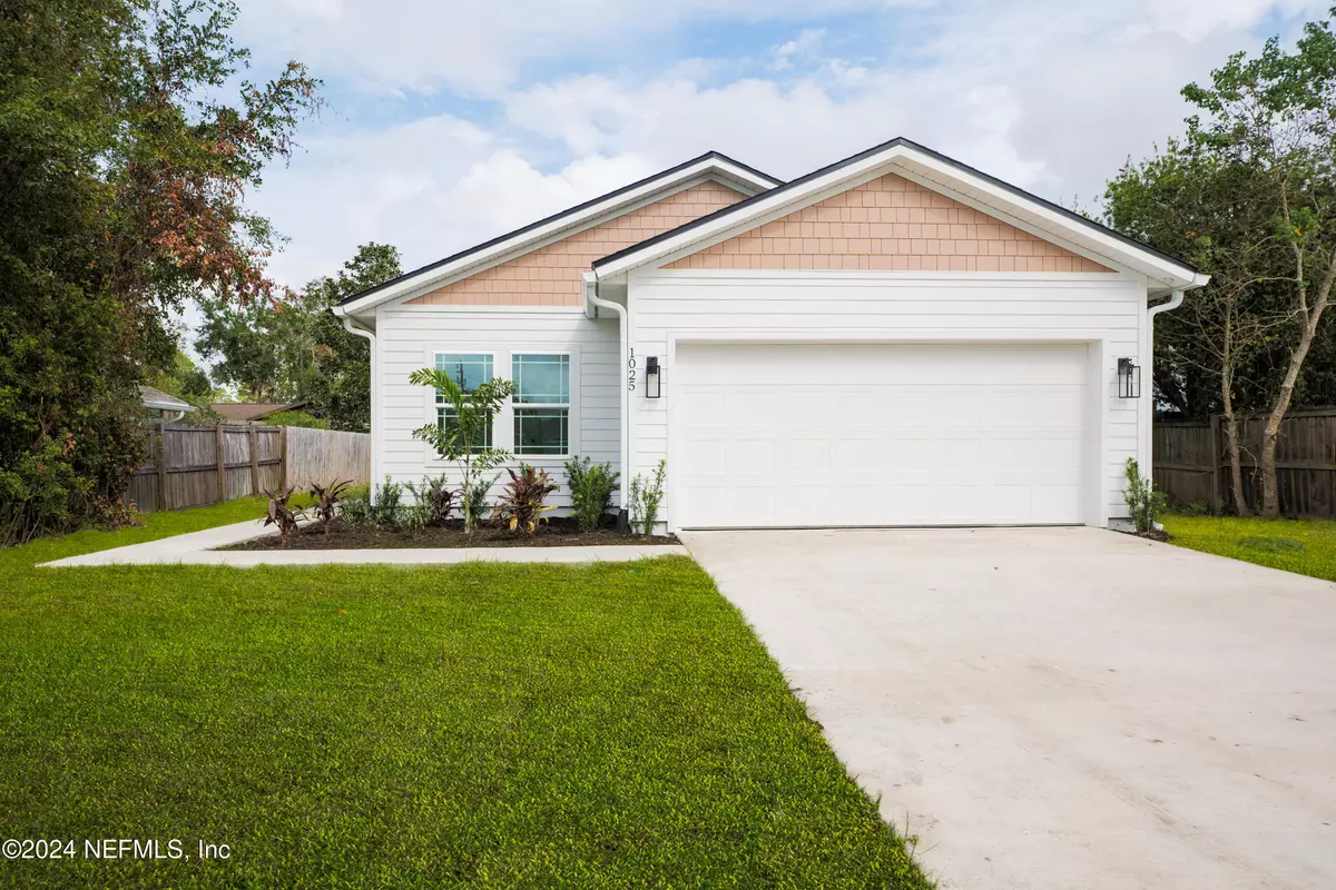 Fleming Island, FL 32003,1025 FLEMING ST