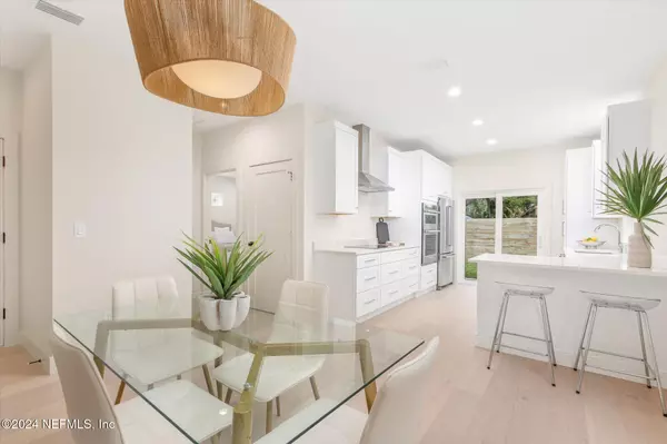 St. Augustine Beach, FL 32080,412 D ST